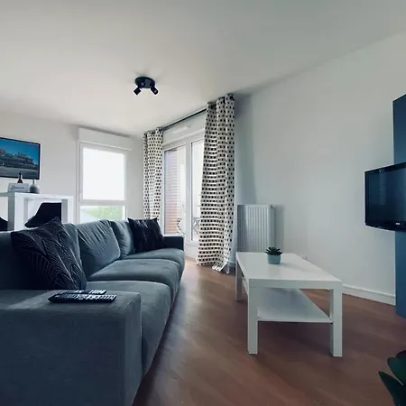 Apartman Cozy 69 M2 With Balcony